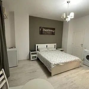 Centru Charming New Apartament Piata Universitate Бухарест